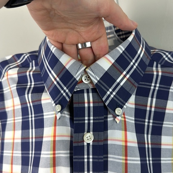 ORVIS Plaid Button Down Short Sleeve Shirt Size L - Picture 7 of 12